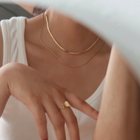 NEW 18K Gold Plated Layered Snake Chain Necklace - Picture 5 of 9